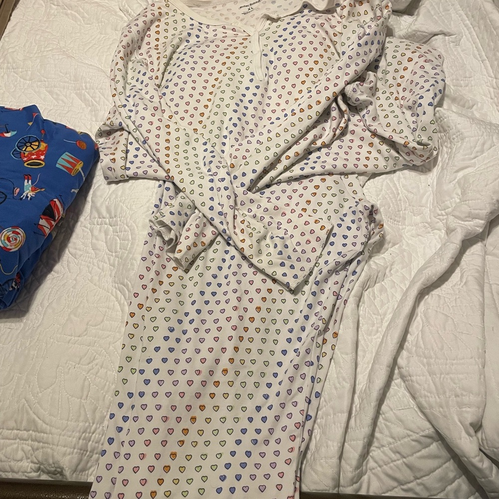 Roller rabbit Colorful Heart Print Pajama Set